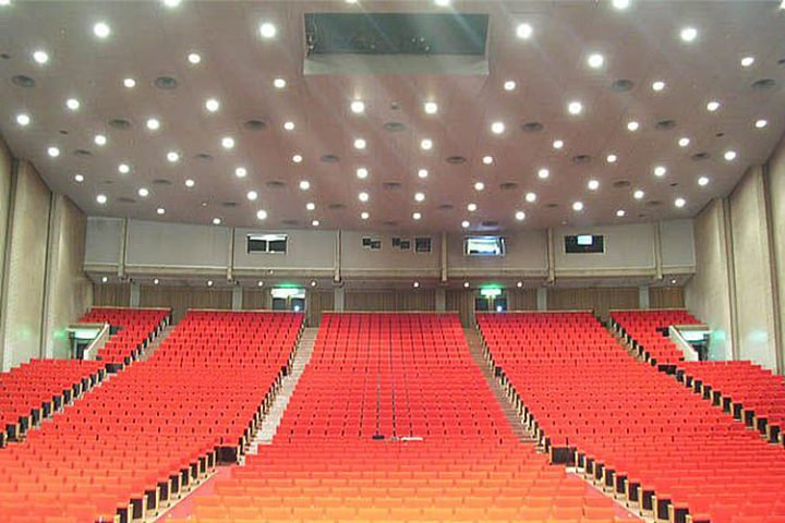 茨城県立県民文化センター様にd&b audiotechnik Qi-Series が採用されました