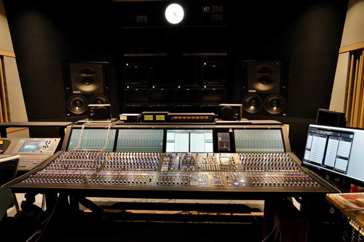 新しいスタジオ棟として竣工した番町C3スタジオにLAWOのNewフラッグシップ・コンソール mc²96が納入