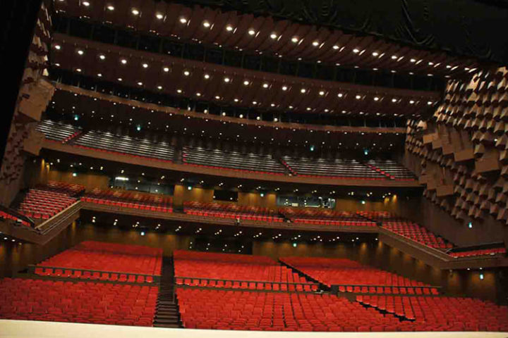 フェスティバルホール様にd&b audiotechnik Q-Seriesが導入されました