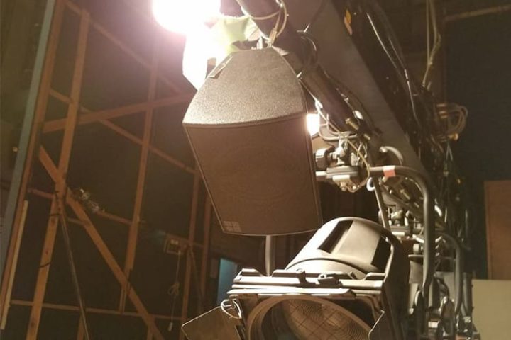 国立劇場様に効果用スピーカーとしてd&b audiotechnik E-Seriesが導入されました