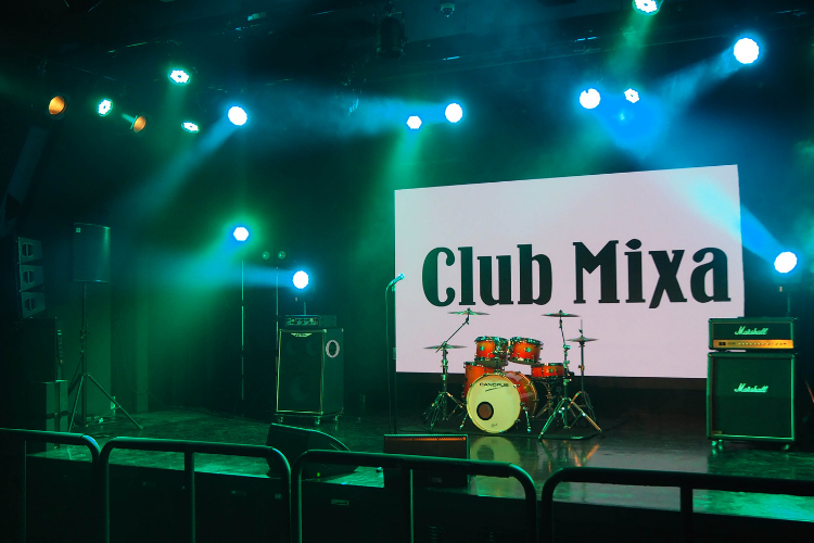 ミクサライブ東京 Club Mixa様 d&b audiotechnik Y8を採用