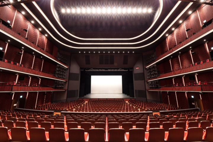 岡山芸術創造劇場 ハレノワ様 小劇場にd&b audiotechnik「T-Series」、大劇場と中劇場にRIEDEL「Bolero」を導入