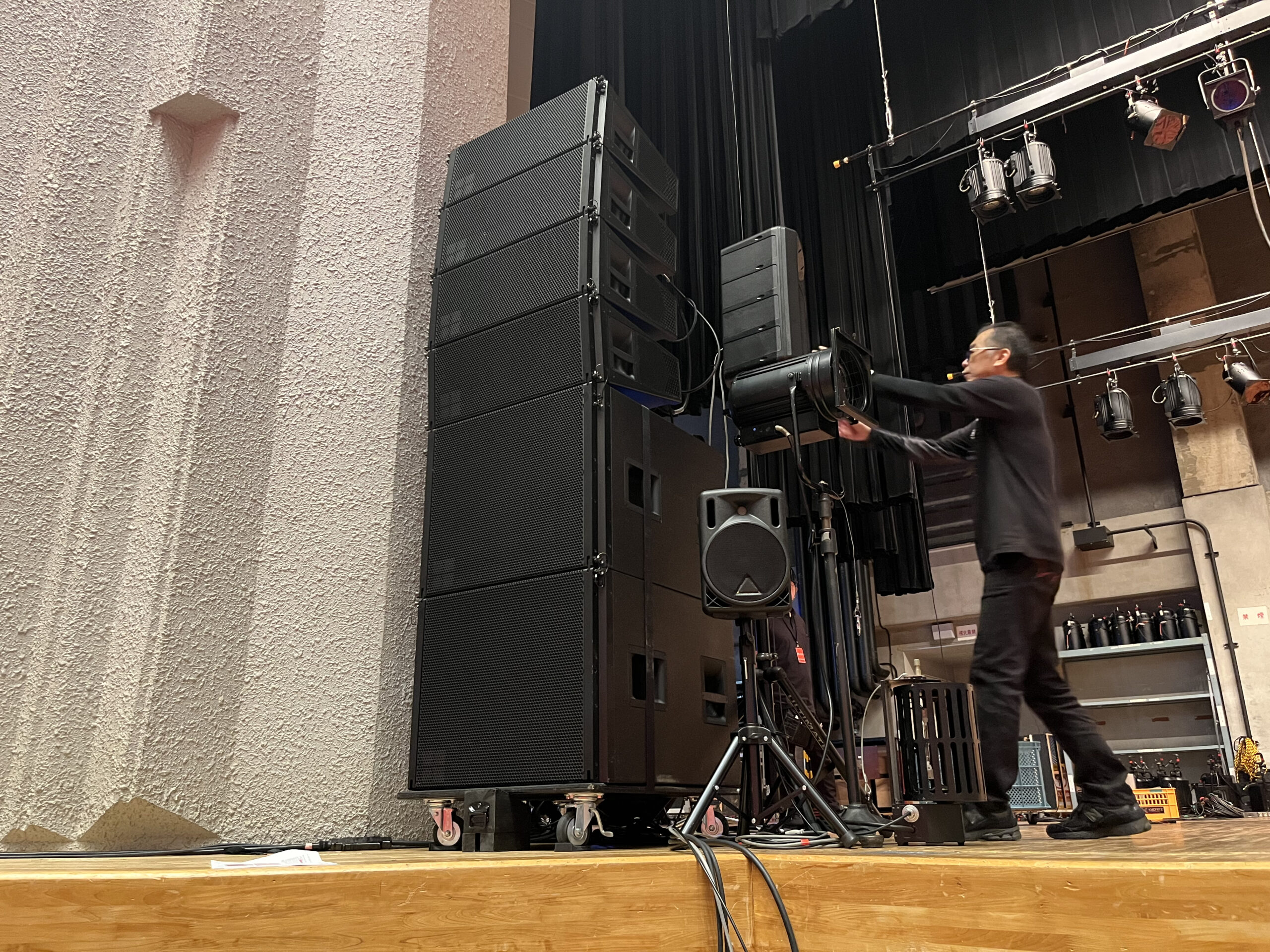 戸田音響サービス様 導入事例 〜d&b audiotechnik「XSL」がもたらした音質クオリティの向上と、フットワークの軽さを両立する自社保有への進化〜